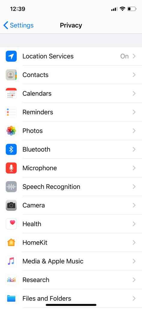 Disable Location-based ads (Privacy Settings) Apple