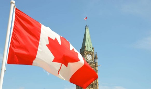 Canadian privacy laws amend