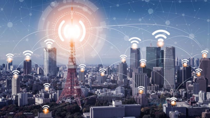 Public WiFi dangers and how can you protect yourself when you must use one