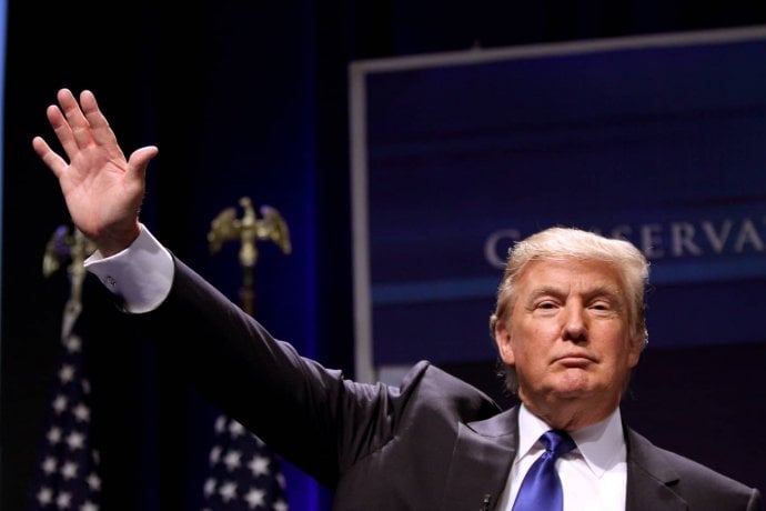 Edward Snowden asks Donald Trump to free Wikileaks founder before leaving the White House