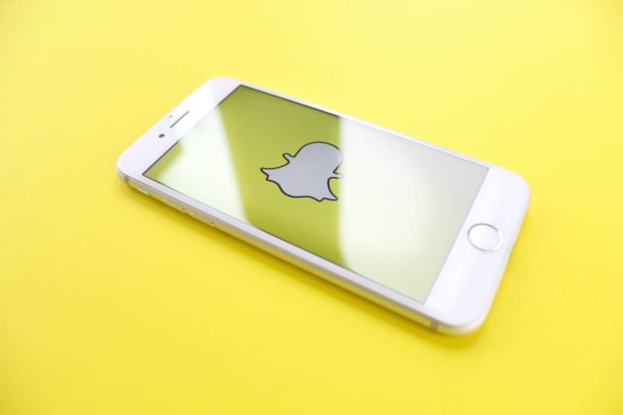 Snapchat joins the social giant amid Facebook Apple tracking transparency feud